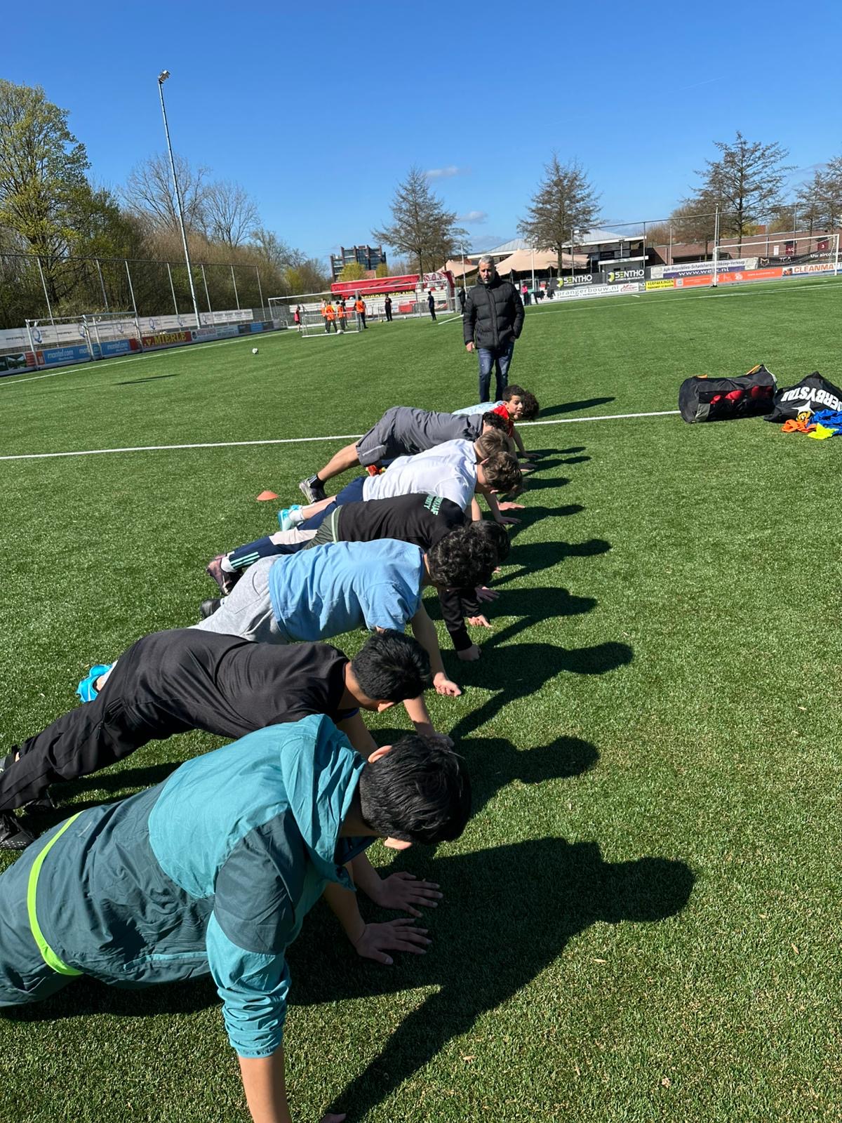 Weerbaarheidstraining op maat voor jongeren van Vitesse Betrokken